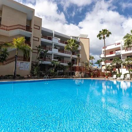 Luma Ocean View Balcony דירה