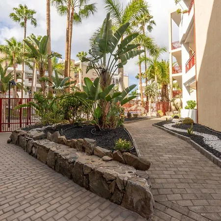 Luma Ocean View Balcony *