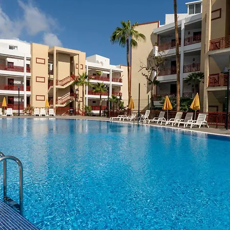 Luma Ocean View Balcony